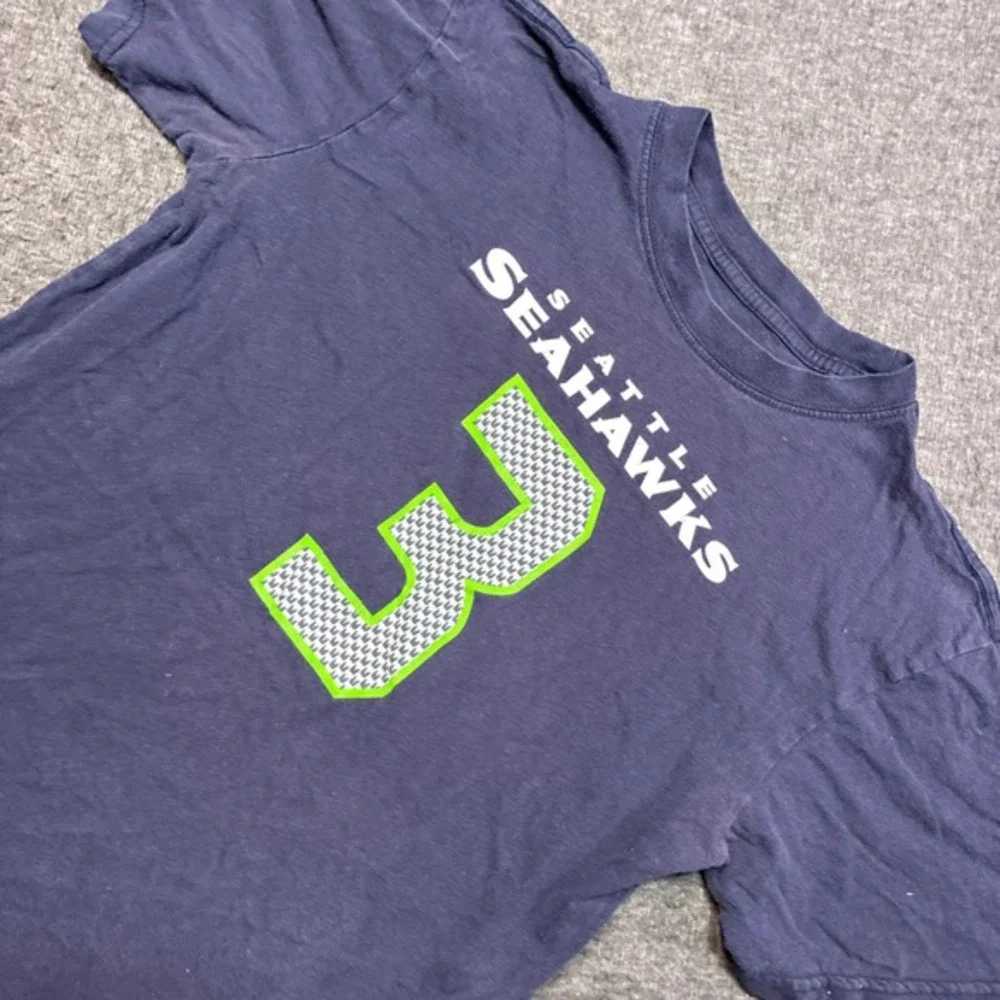 NFL Seattle Seahawks Men Medium Blue Russell Wilson Distressed Shirt Hole